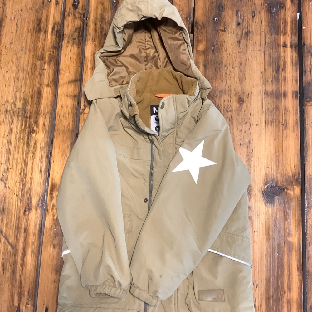 Molo Parka for kids size 8y